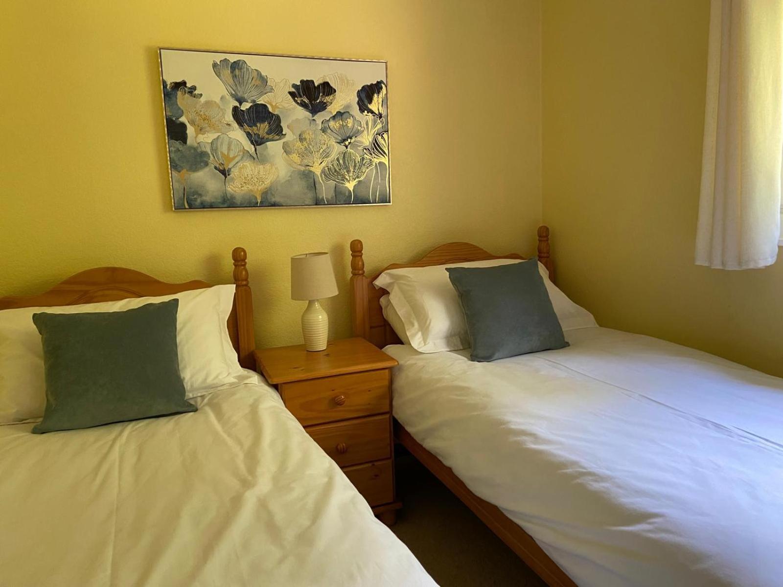 Chalet 64, Lakeside, Glan Gwna Holiday Park 카나번 외부 사진