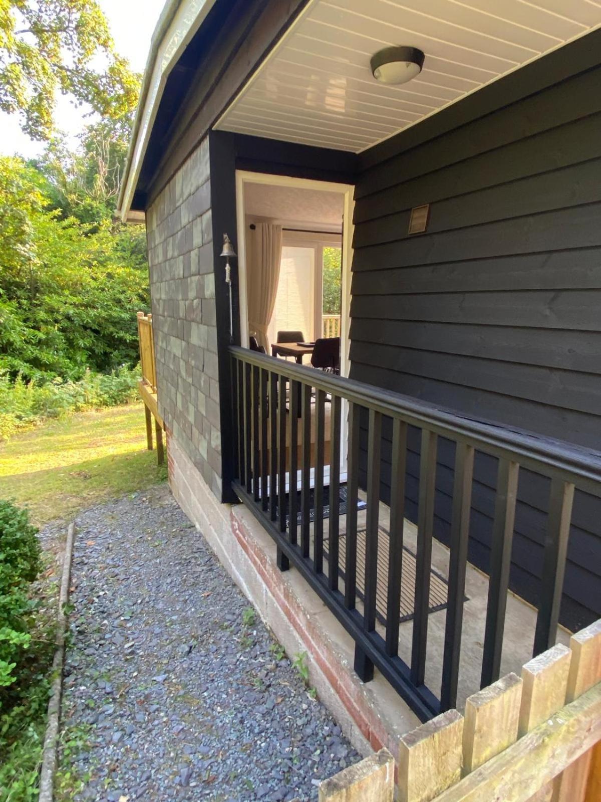 Chalet 64, Lakeside, Glan Gwna Holiday Park 카나번 외부 사진